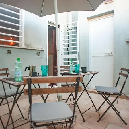 Dimora Dei Nonni * باري